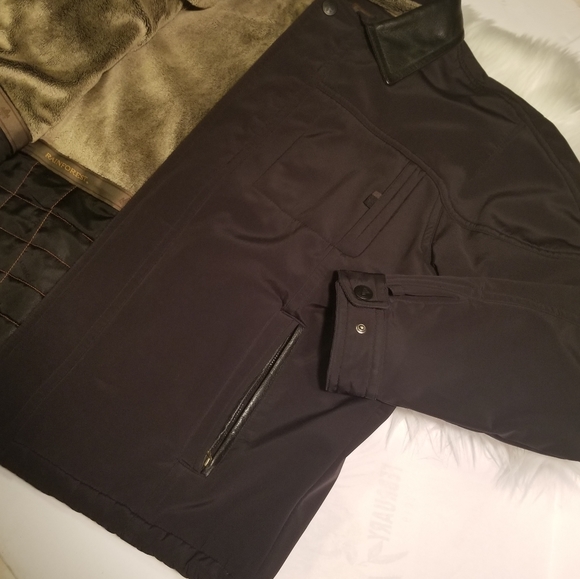 Perfect for outdoors Rainforest Jacket RN#64311 - Picture 8 of 16